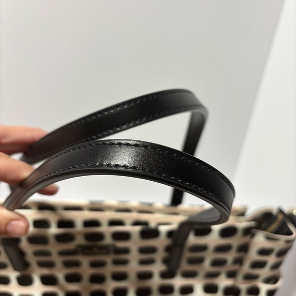 Kate Spade
New York Kaylie
Diaper Bag Pink Black White - Picture 7 of 7